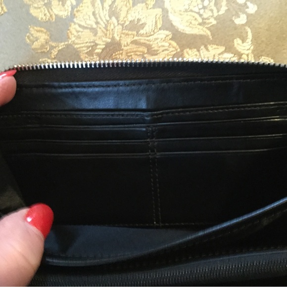 Coach Wallet - Picture 3 of 4